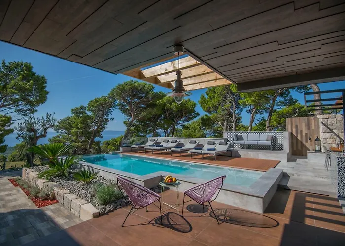 De Linda - Exklusiv Makarská